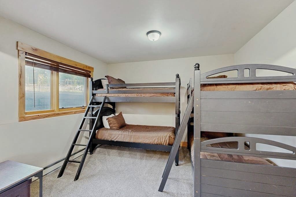 Photo of Bedroom in Baldy Mountain