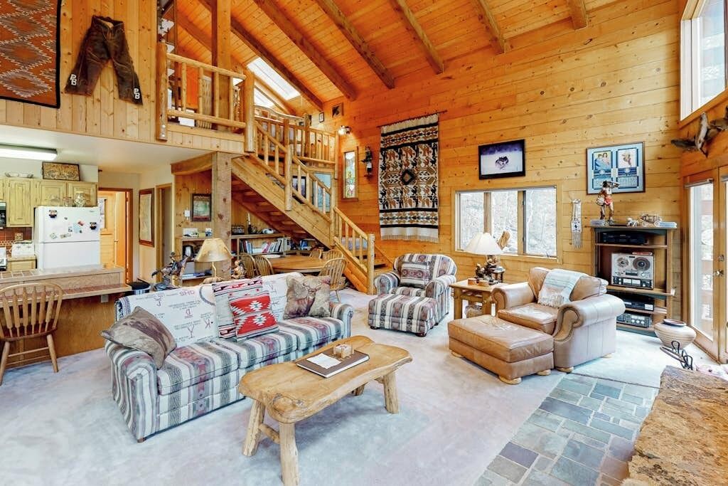 Photo of Livingroom in Almont