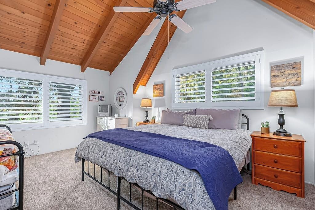 Photo of Bedroom in Blue Jay