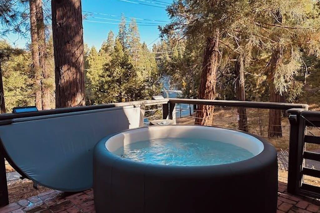 Photo of Outdoor in Blue Jay
