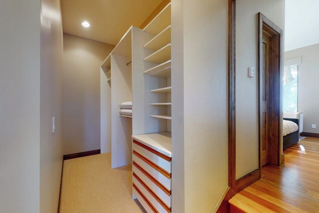 Photo of Bedroom in Edwards