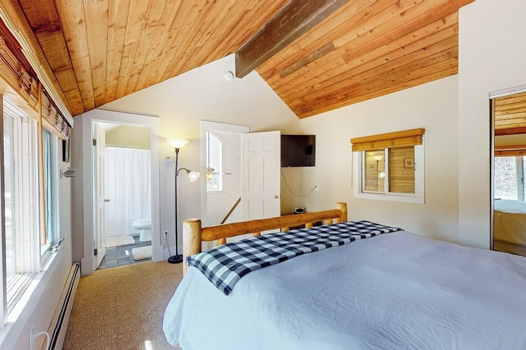 Photo of Bedroom in Vail