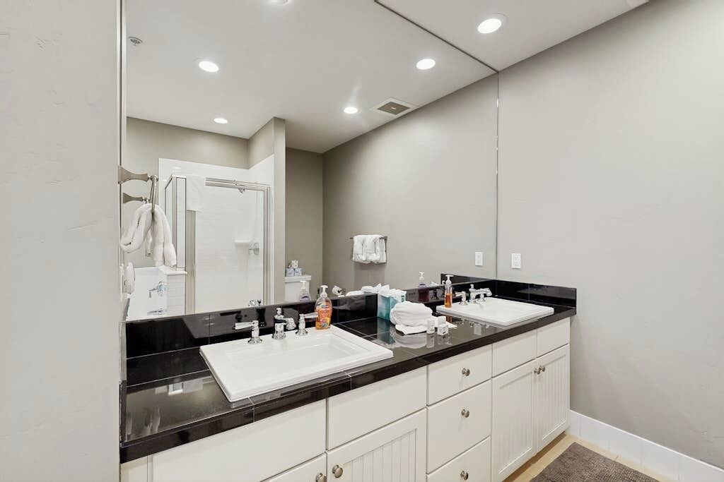 Photo of Bathroom in Silvercreek