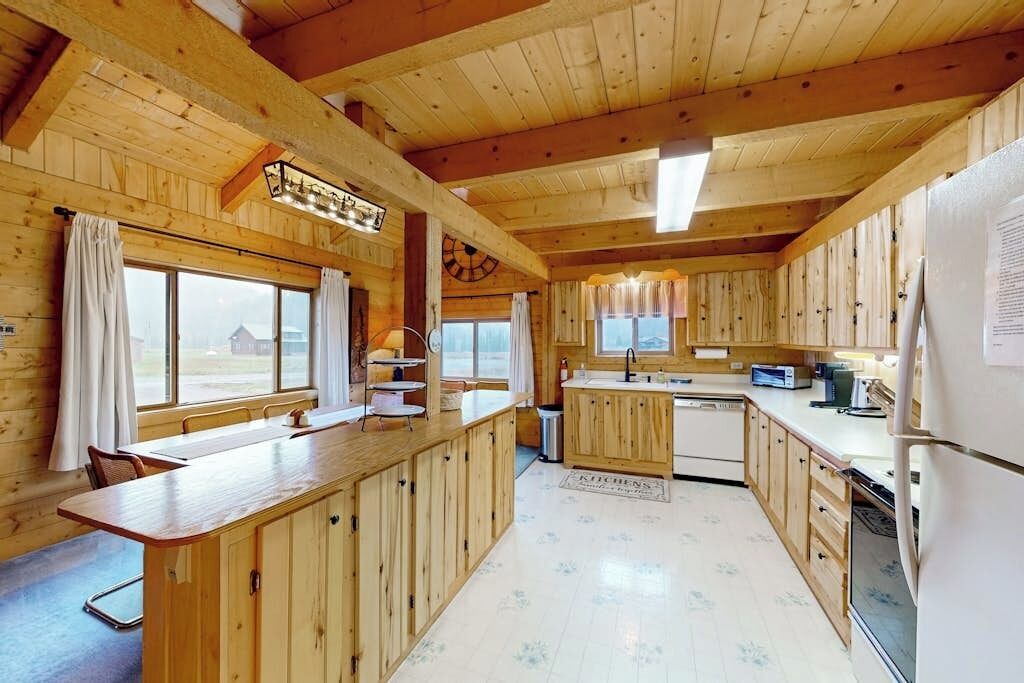 Photo of Kitchen in South Fork
