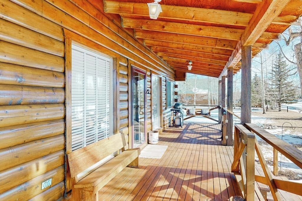 Photo of Patio Balcony in South Fork