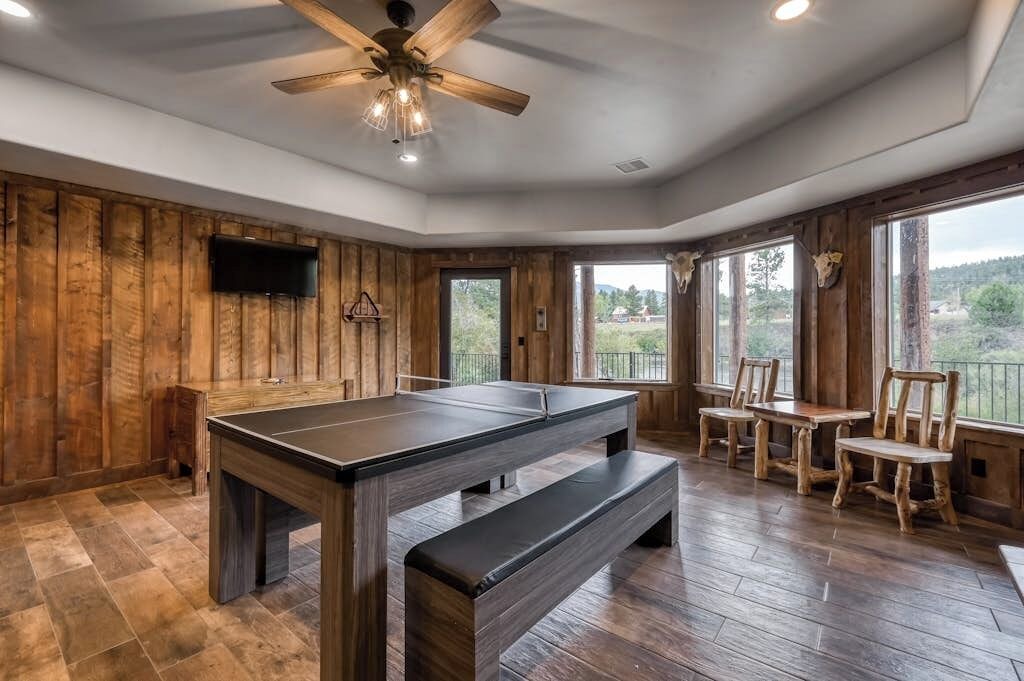 Photo of Bedroom in South Fork