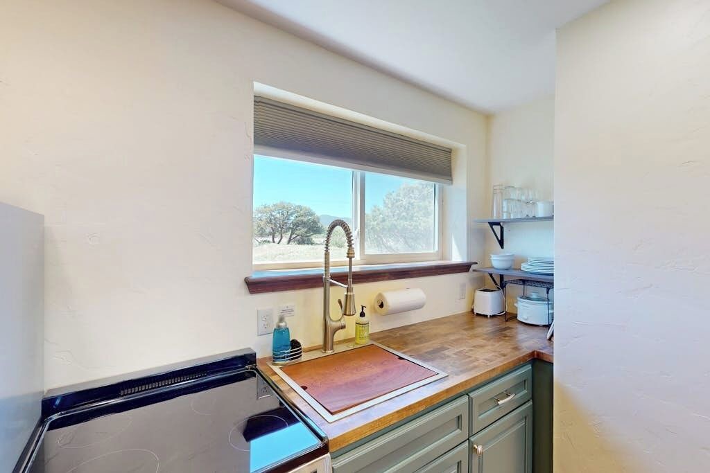 Photo of Kitchen in South Fork