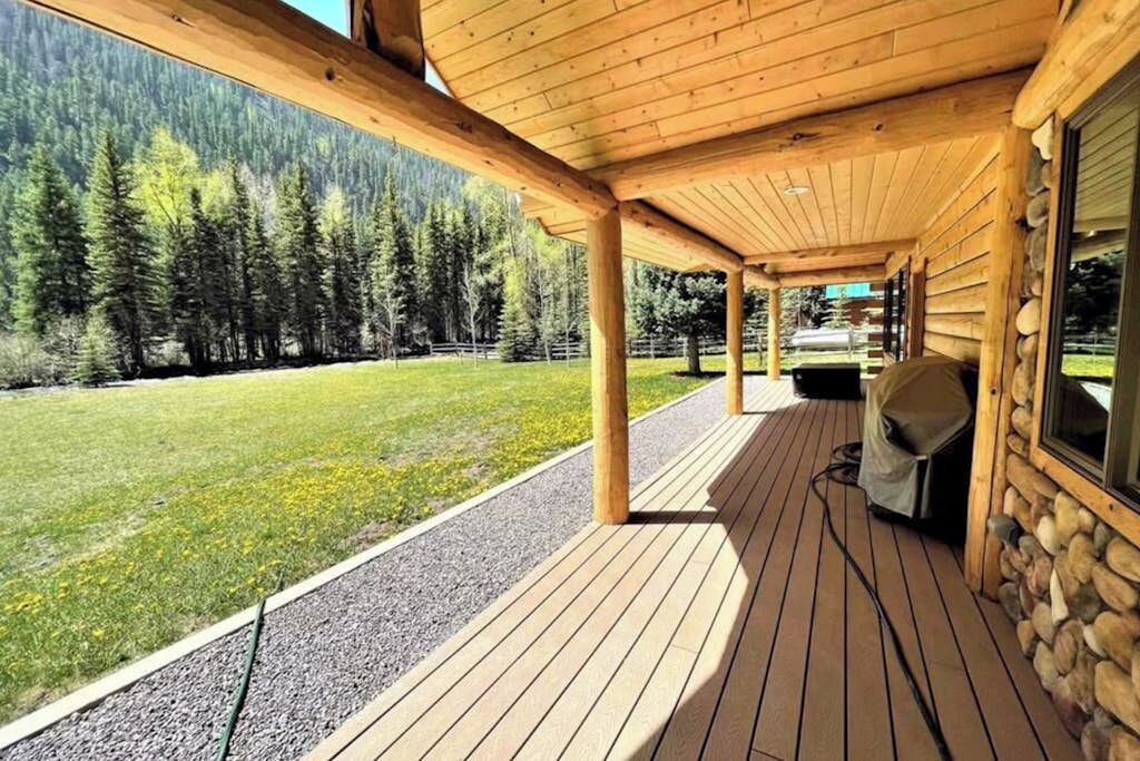 Photo of Patio Balcony in South Fork