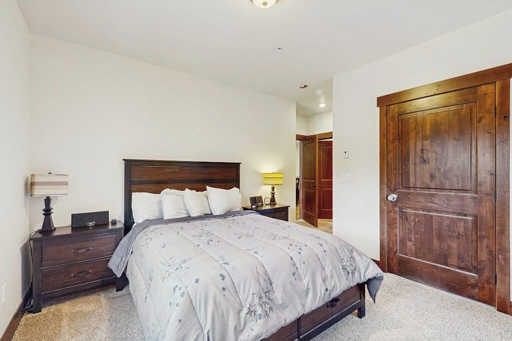 Photo of Bedroom in Willow Grove