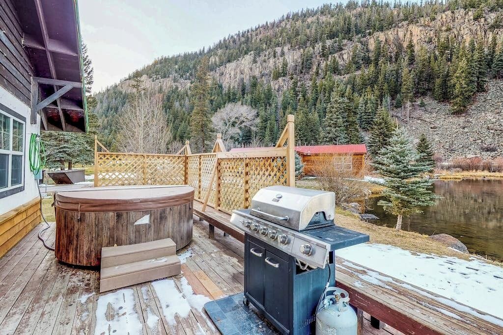 Photo of Patio Balcony in South Fork
