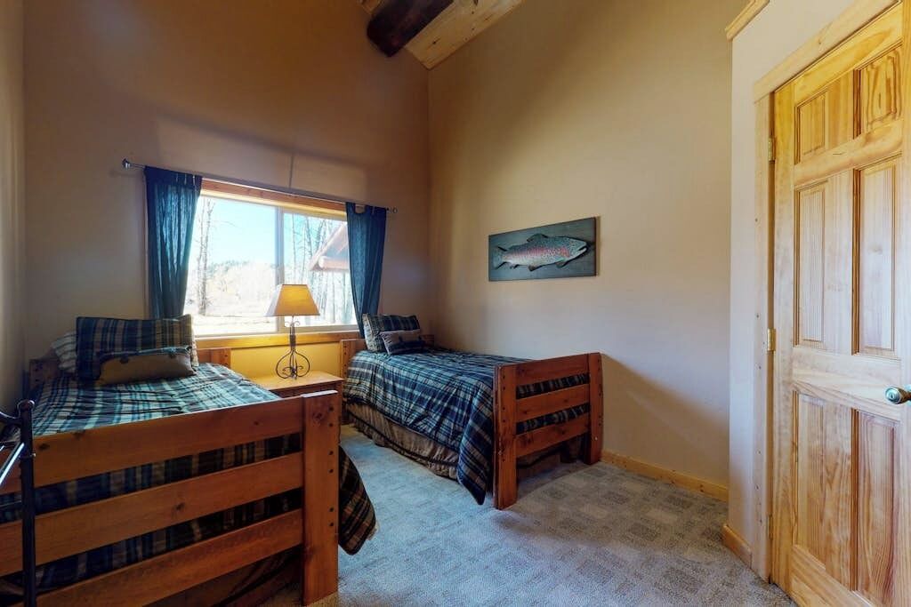 Photo of Bedroom in South Fork
