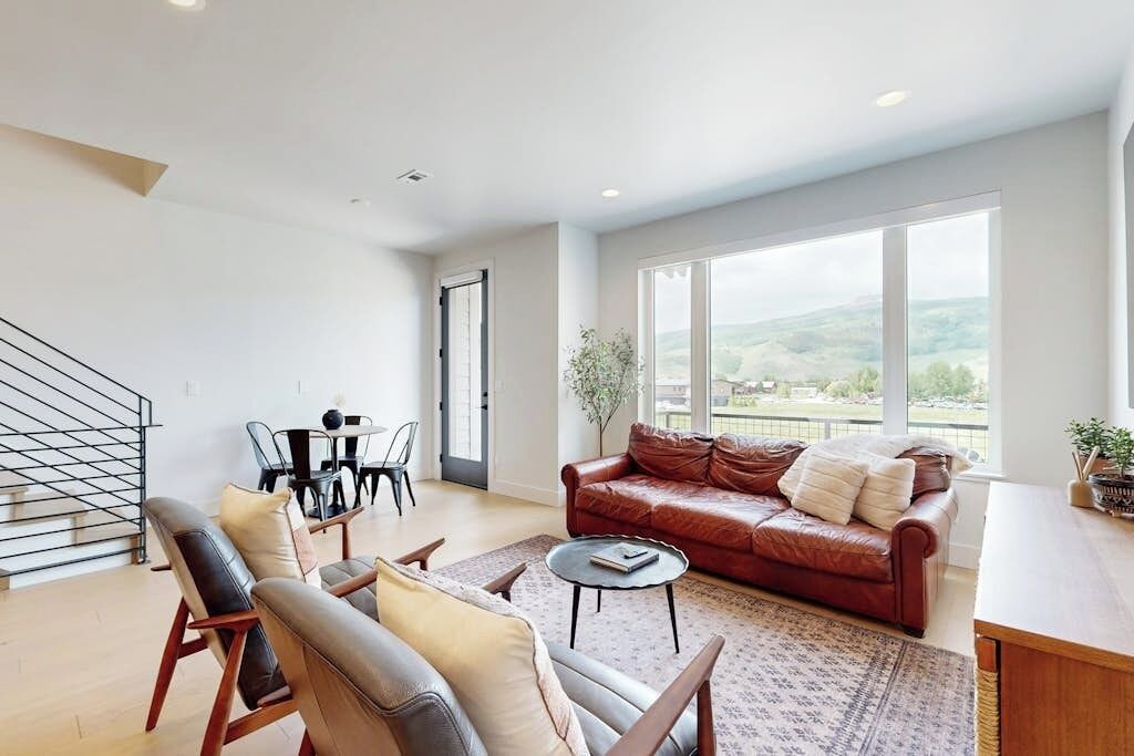 Photo of Livingroom in Crested Butte South