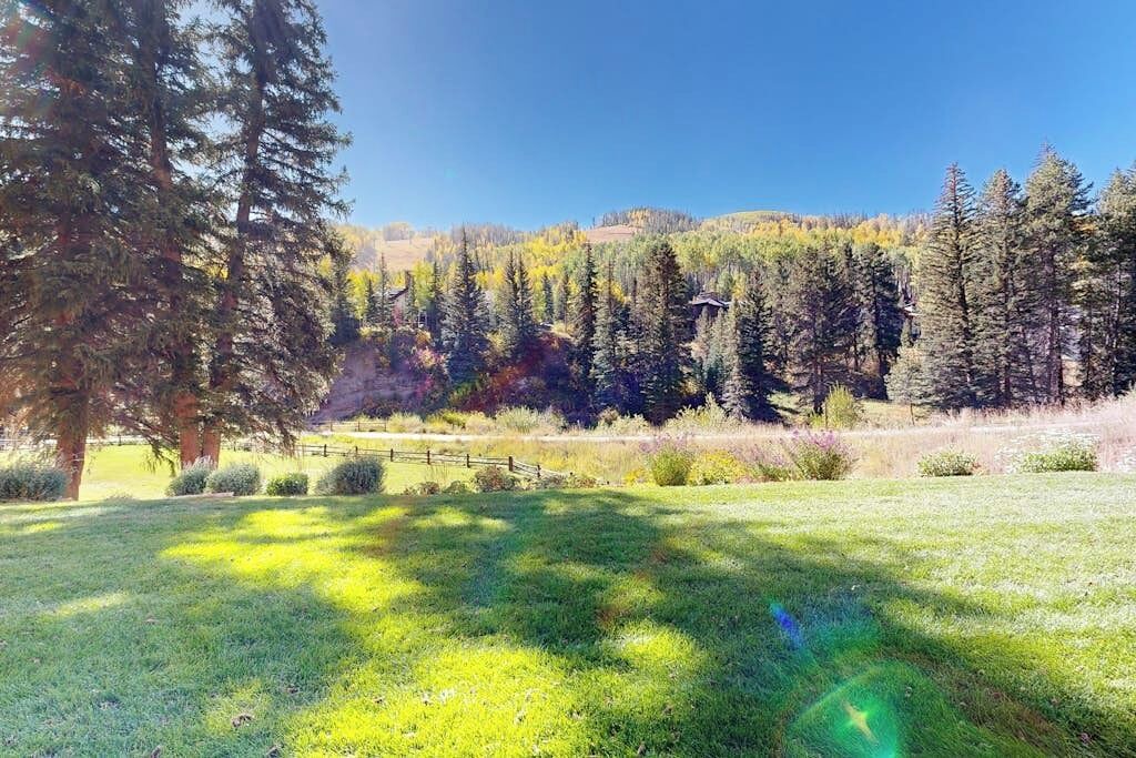 Photo of Others in Vail