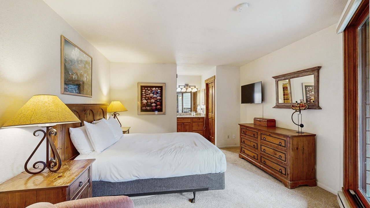 Photo of Bedroom in Steamboat Springs