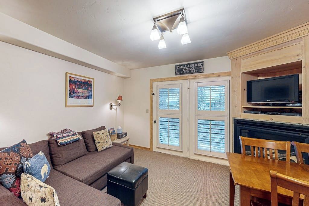 Photo of Livingroom in Telluride