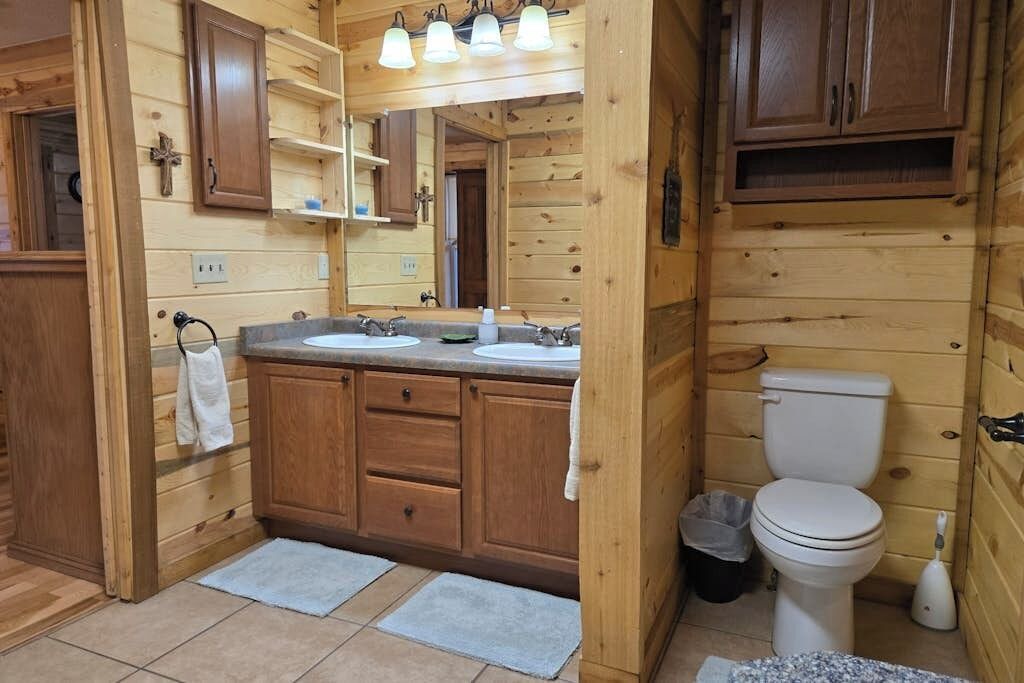 Photo of Bathroom in Alpine Village