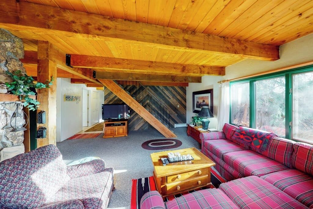 Photo of Livingroom in Basalt