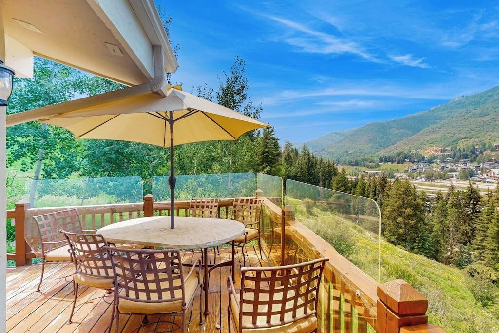 Photo of Outdoor in Highland Meadows