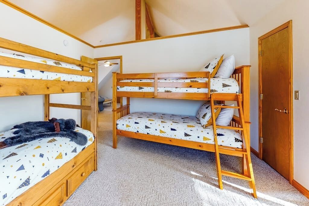 Photo of Bedroom in South Fork