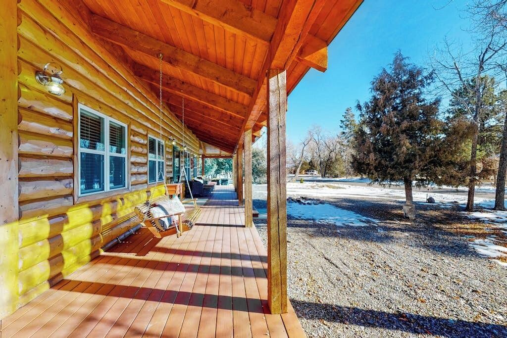 Photo of Patio Balcony in South Fork