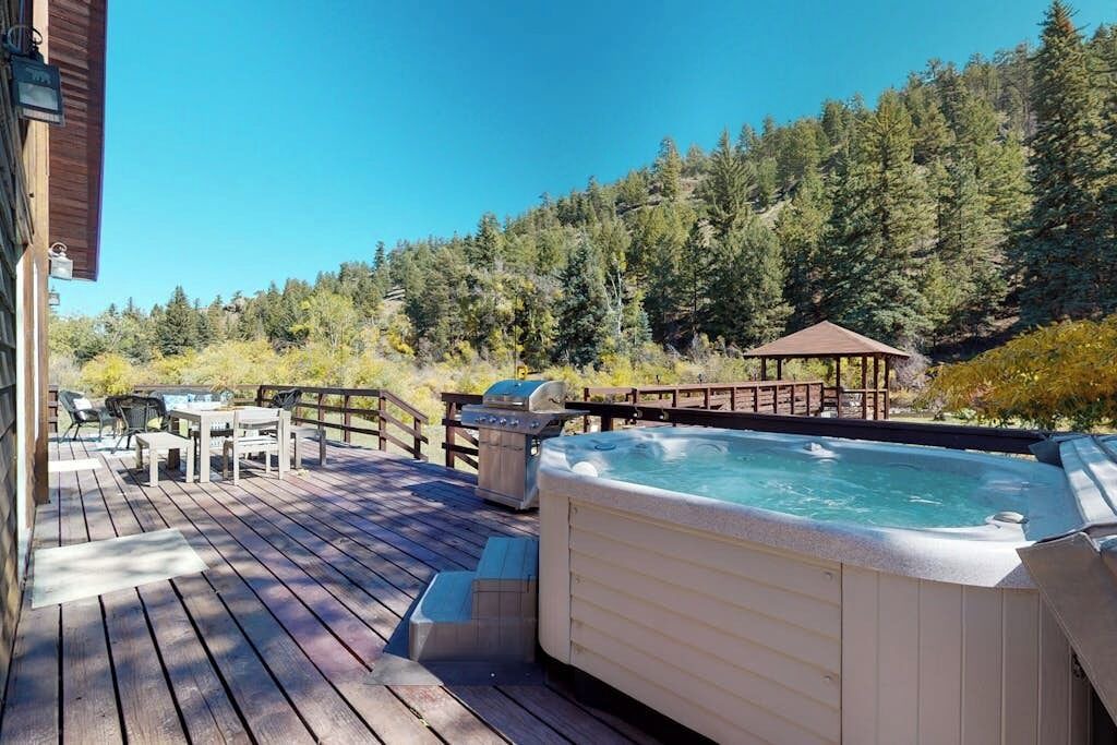 Photo of Outdoor in South Fork