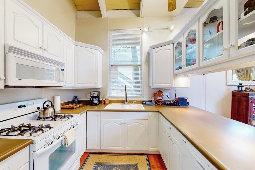 Photo of Kitchen in Twin Peaks