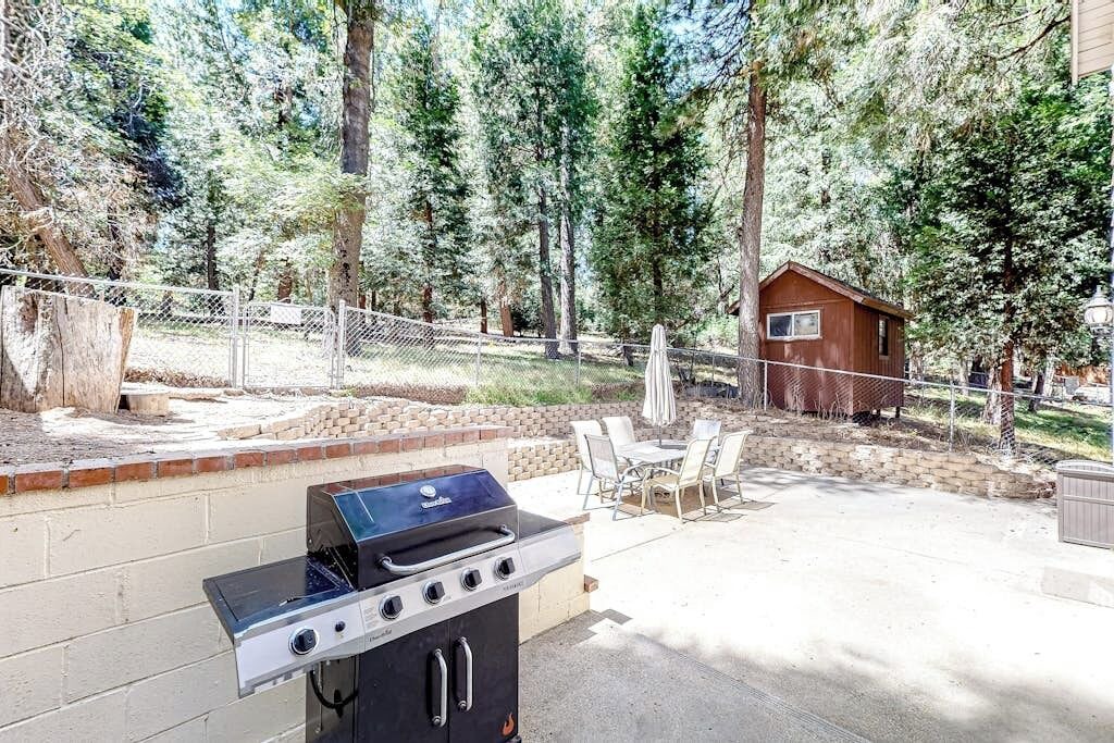 Photo of Patio Balcony in Crestline