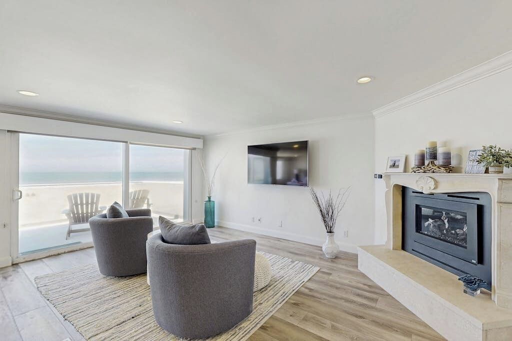 Photo of Livingroom in Hollywood Beach