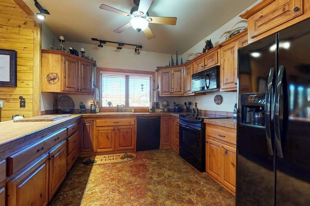 Photo of Kitchen in South Fork