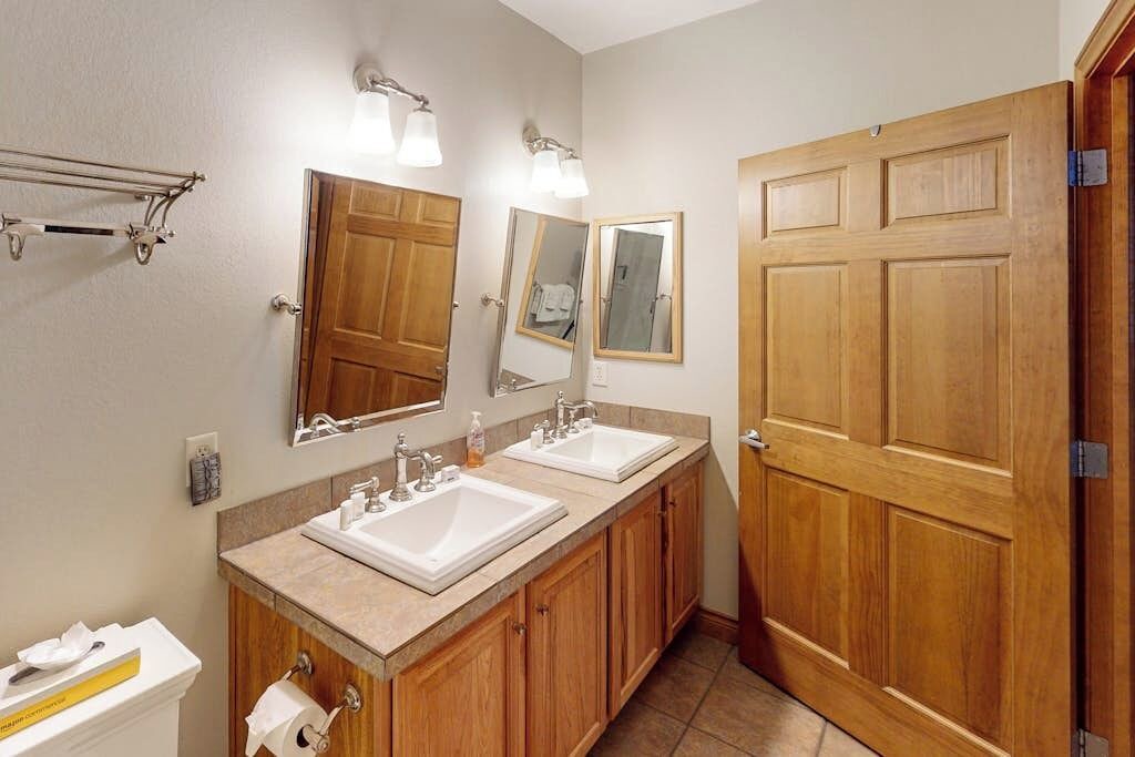 Photo of Bathroom in Willow Grove