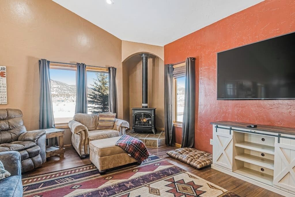 Photo of Livingroom in South Fork