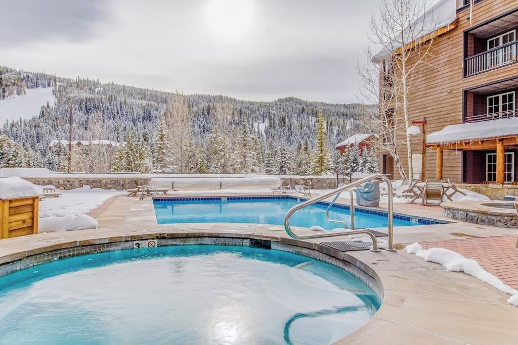 Photo of Outdoor in River Run
