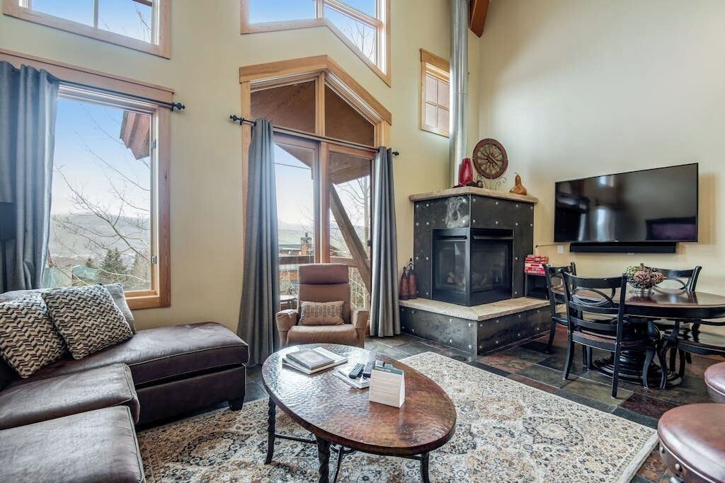 Photo of Livingroom in Dillon