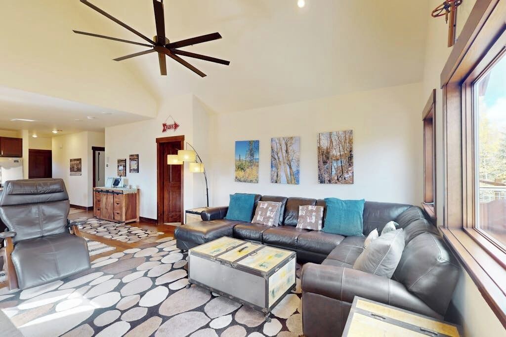 Photo of Livingroom in Willow Grove