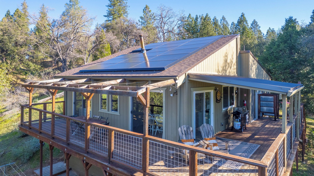 Photo of Patio Balcony in Midpines