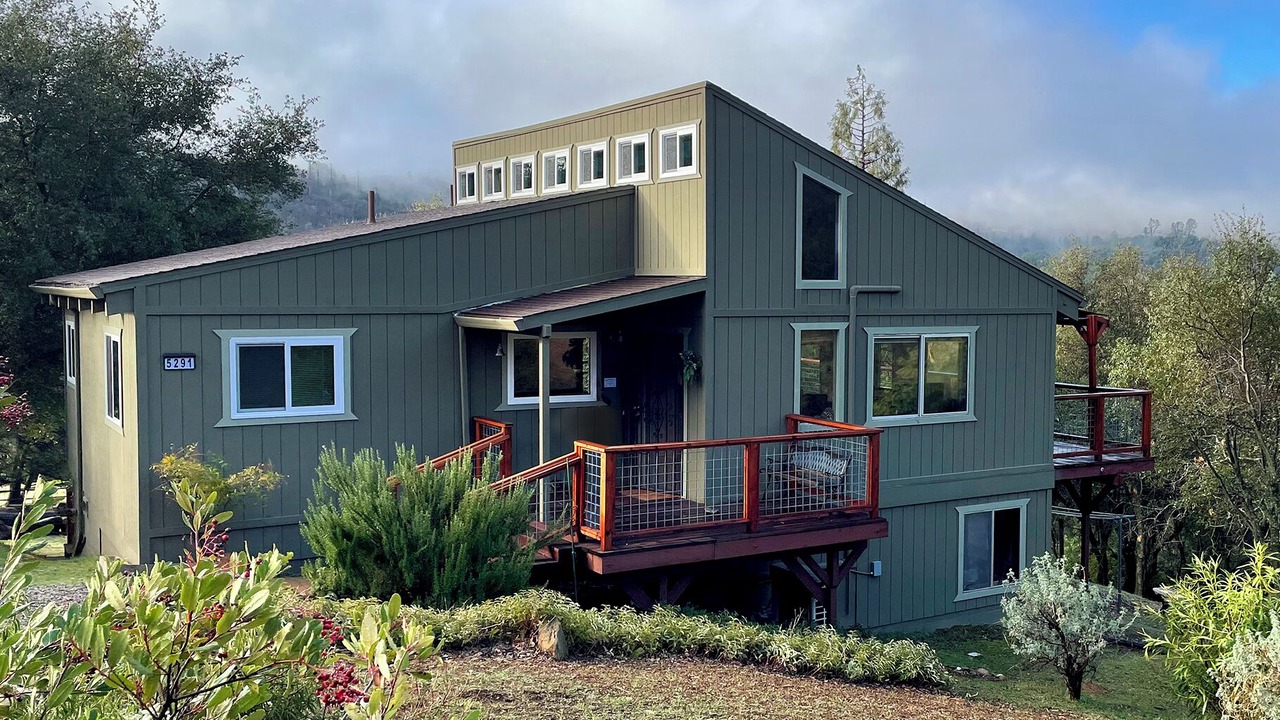 Photo of Outdoor in Midpines