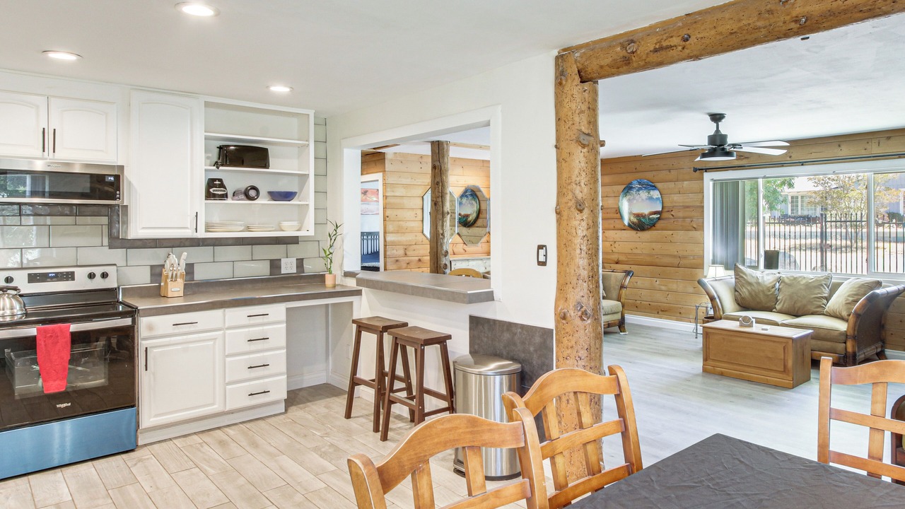 Photo of Kitchen in Sequoia National Forest