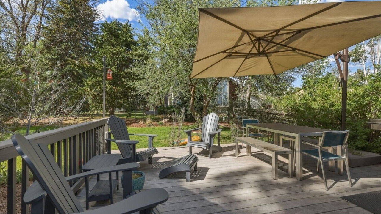 Photo of Outdoor in Winding Trail