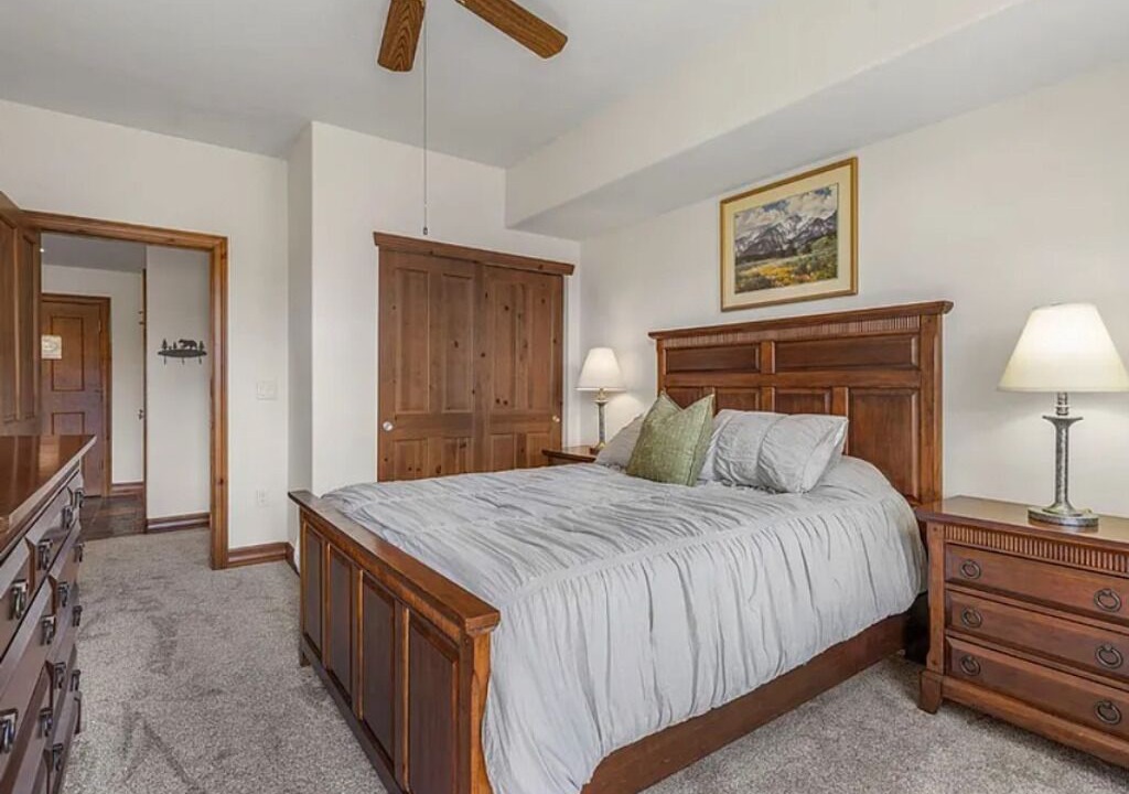 Photo of Bedroom in Fairmount On The River