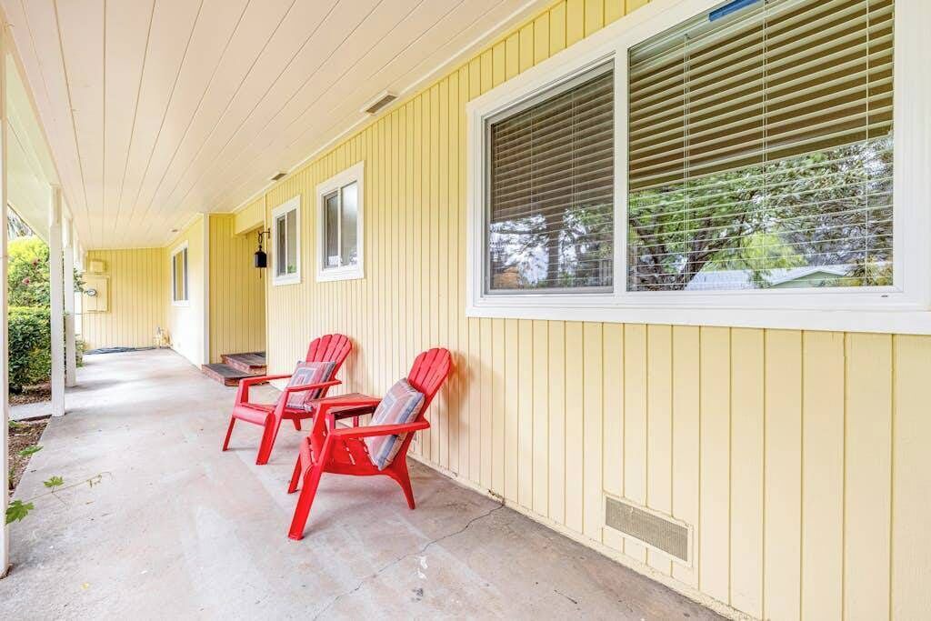 Photo of Outdoor in Kenwood