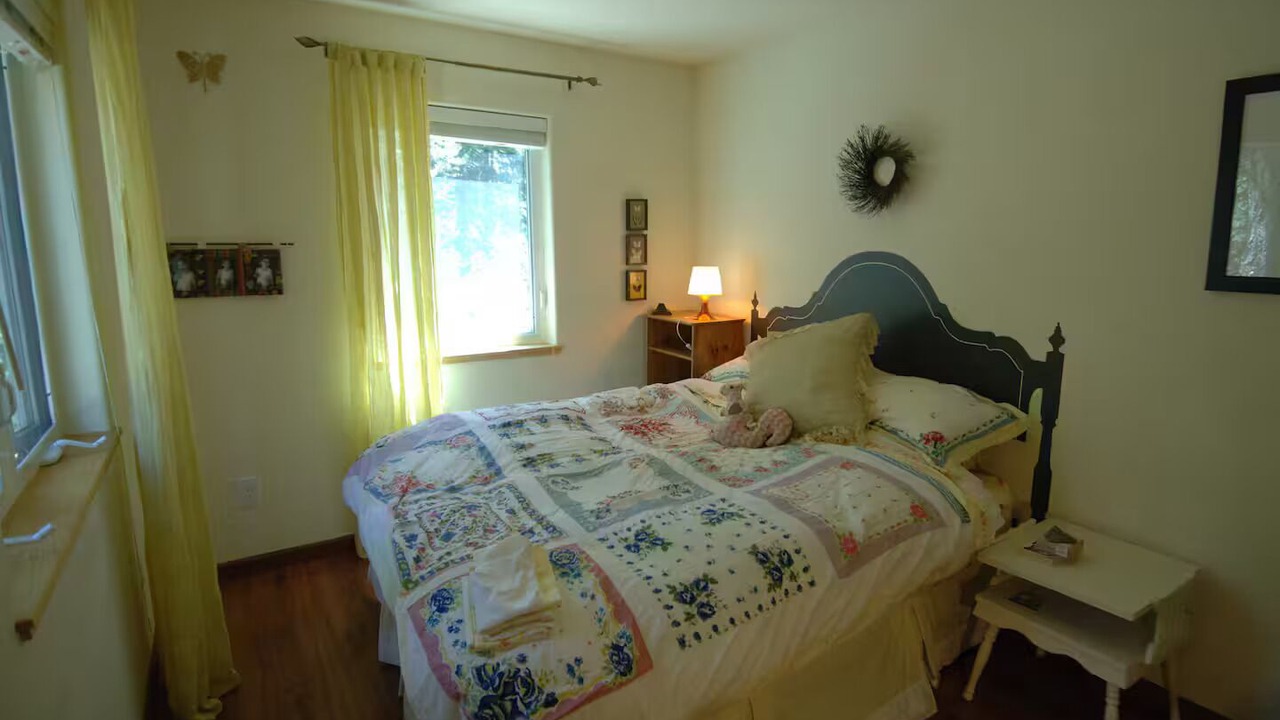 Photo of Bedroom in Tahoma