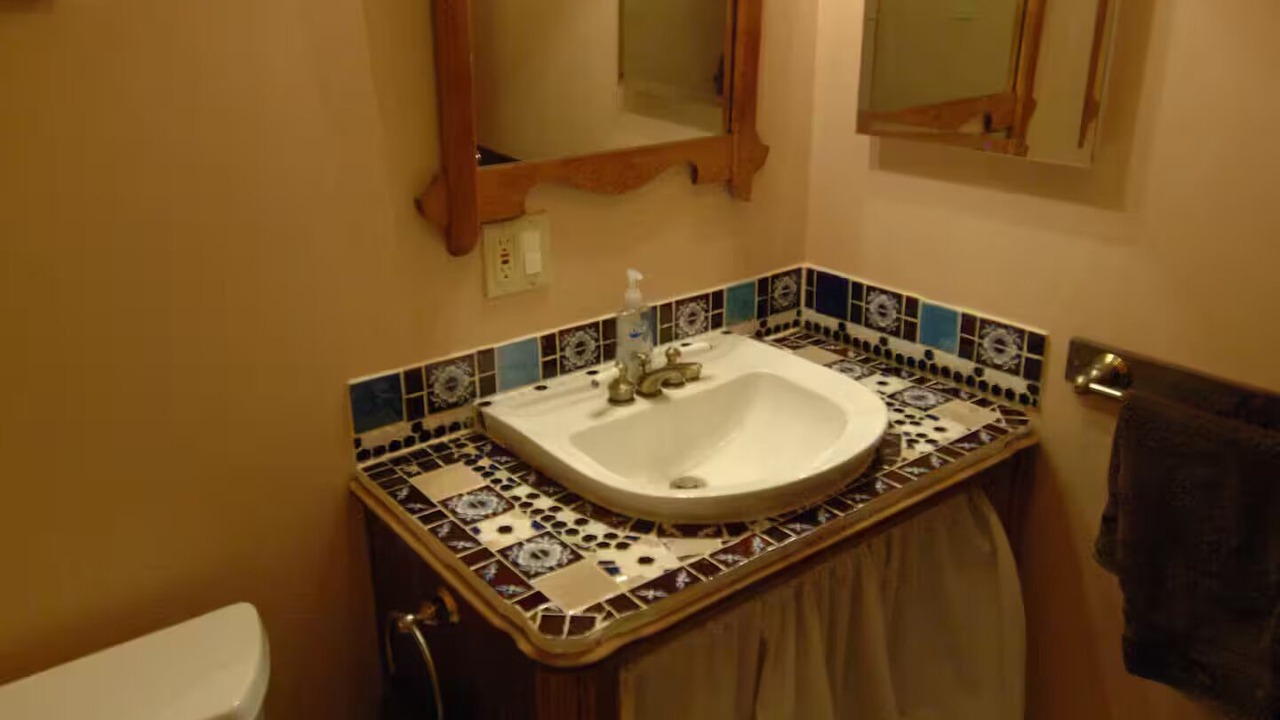 Photo of Bathroom in Tahoma