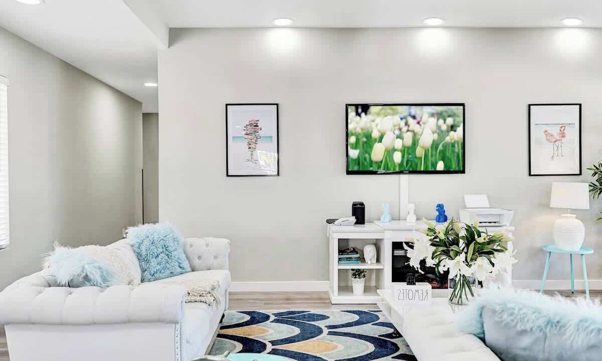 Photo of Livingroom in Spring Valley