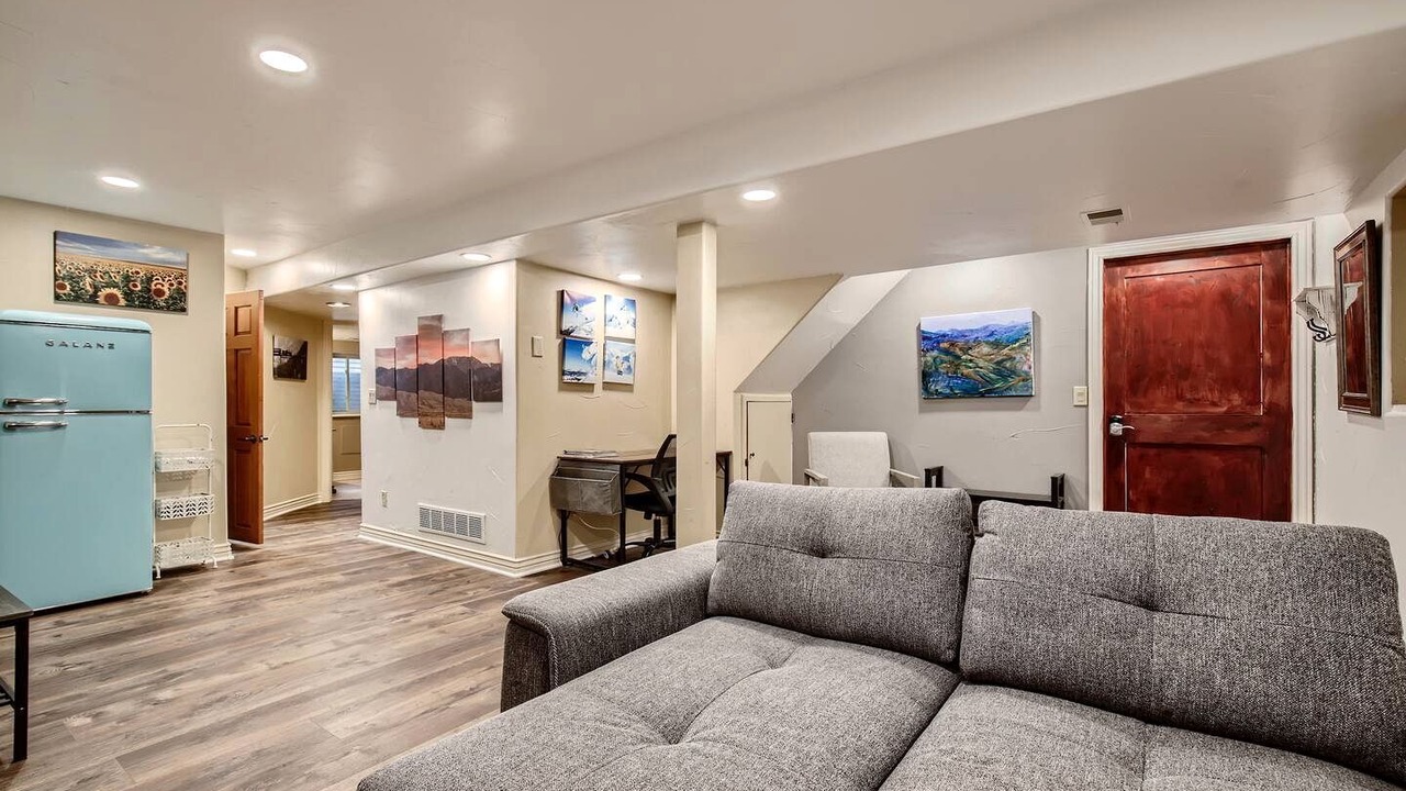 Photo of Livingroom in Broomfield