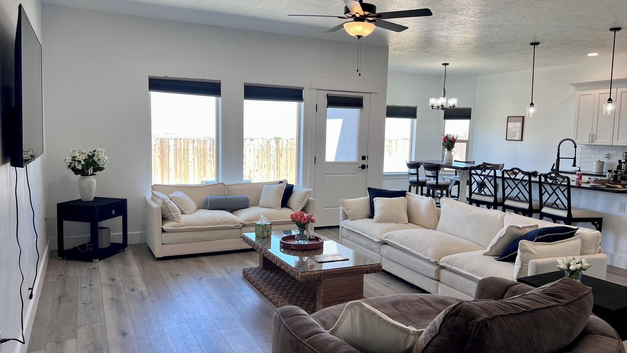Photo of Livingroom in Winnemucca