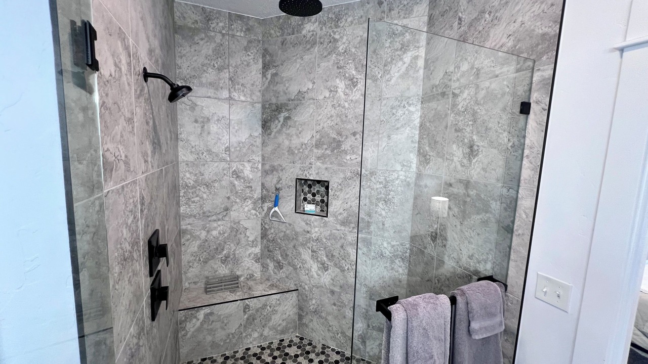 Photo of Bathroom in Winnemucca