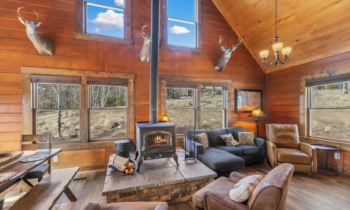 Photo of Livingroom in Lake George