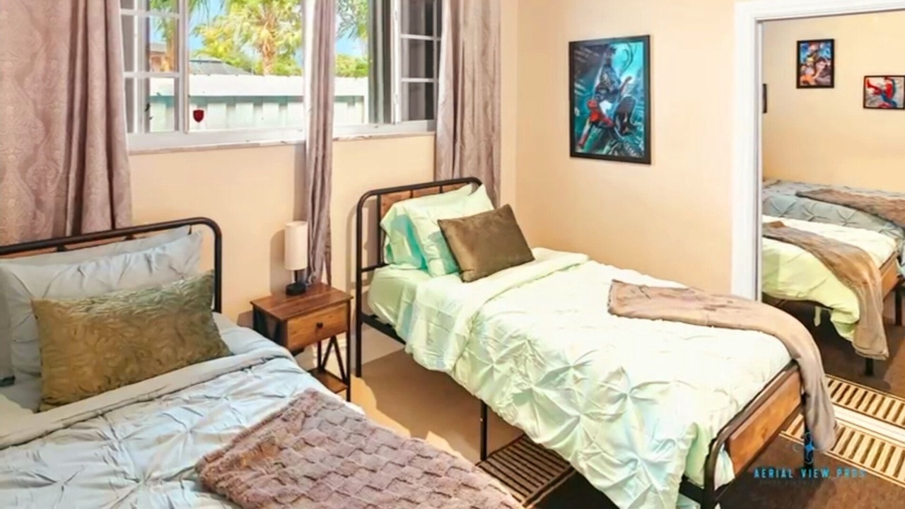 Photo of Bedroom in Hallandale Beach