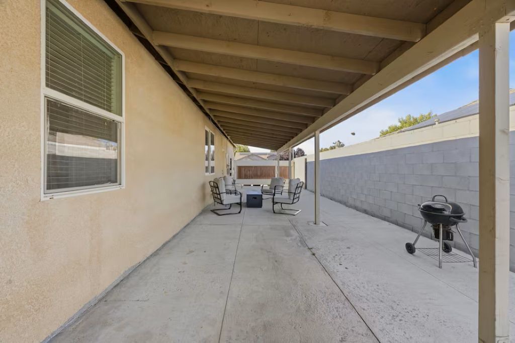 Photo of Patio Balcony in Pumpkin Center