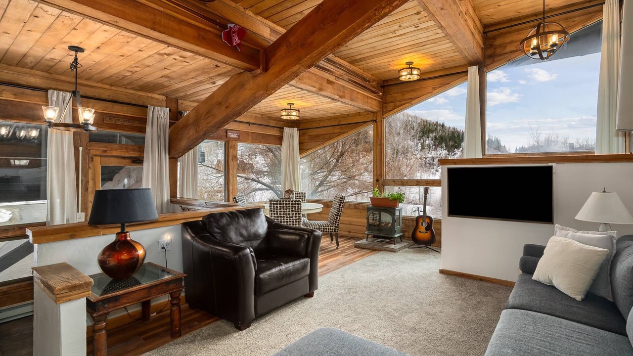 Photo of Livingroom in Steamboat Springs